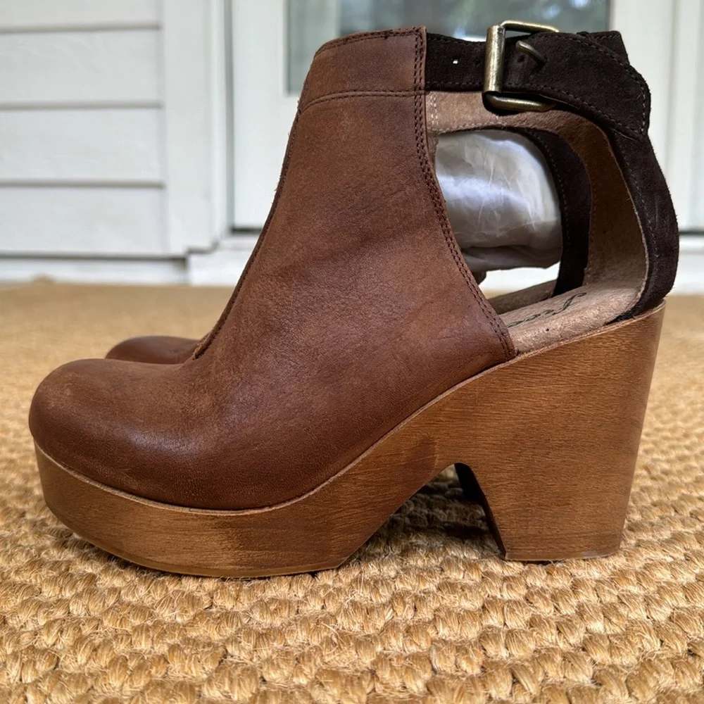 Free People Amber Orchard Clog Brown - size 37 - Picture 1 of 7